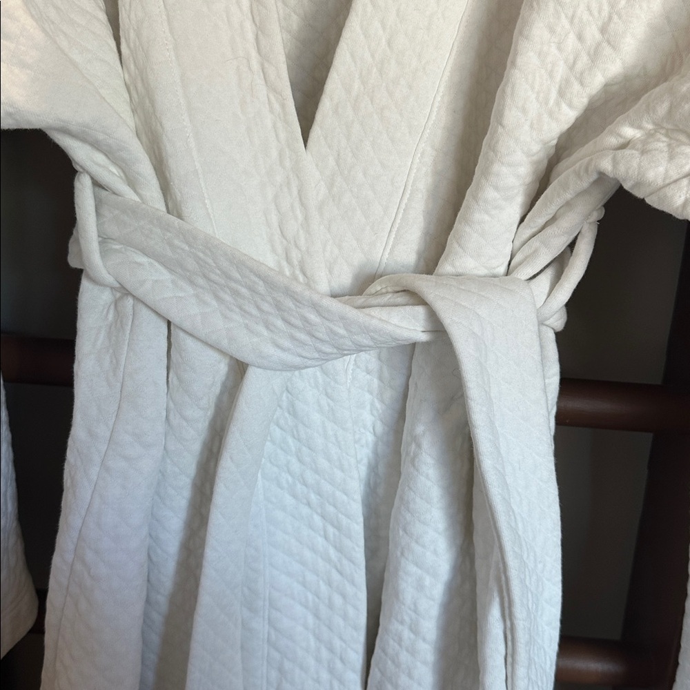Eberjey Zen Short Spa Robe - Picture 3 of 5